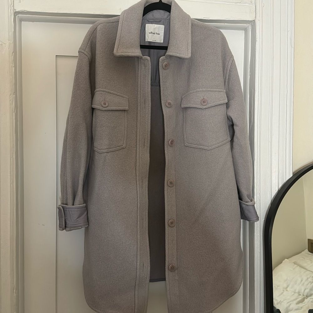 Aritzia Wilfred Free The Ganna Shirt Jacket in lavender
